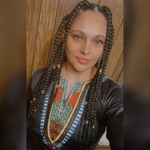 Meet your Posher, Margoth